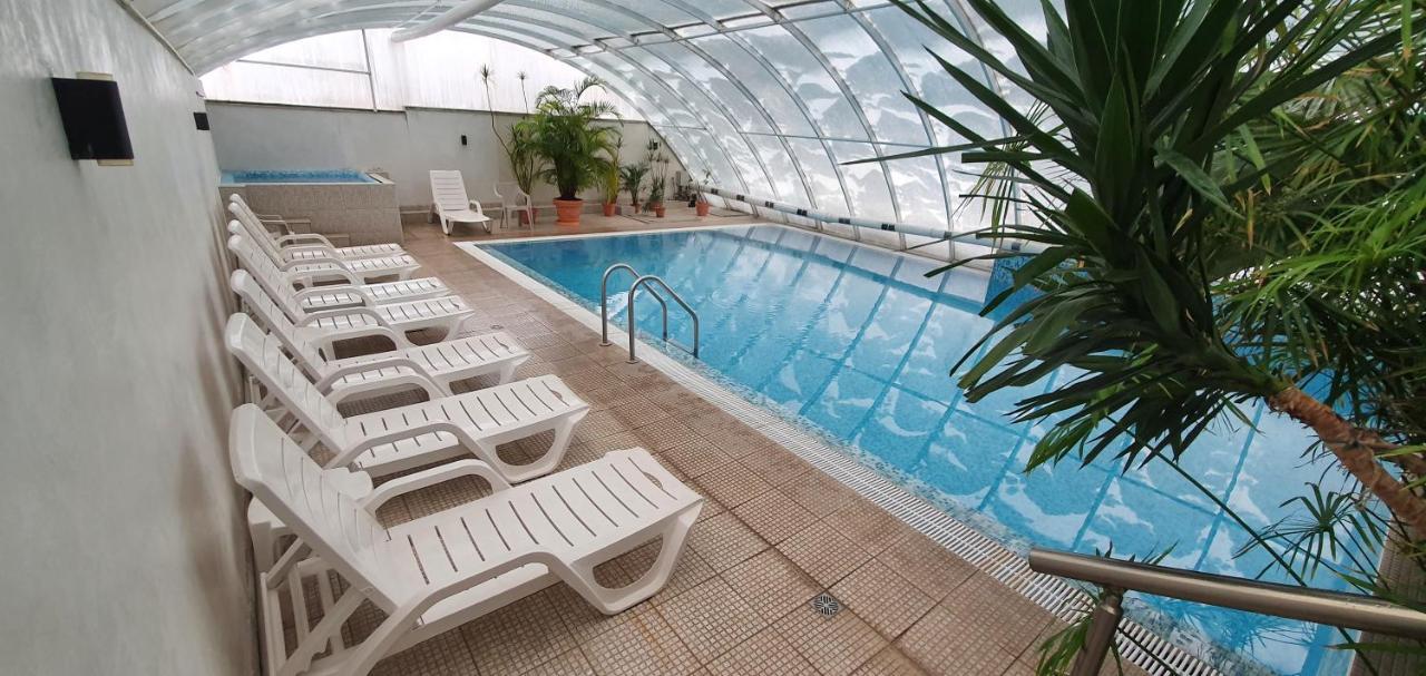 Enis Hotel С Минерален Басейн Szapareva Banja Kültér fotó