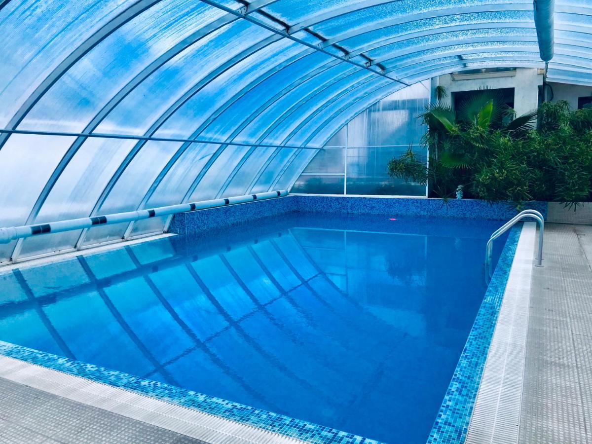 Enis Hotel С Минерален Басейн Szapareva Banja Kültér fotó