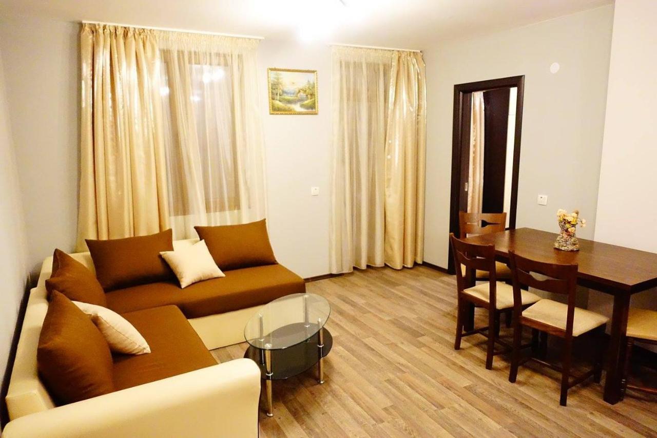 Enis Hotel С Минерален Басейн Szapareva Banja Kültér fotó